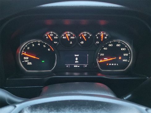 Used 2024 Chevrolet Silverado 1500 Custom image 23