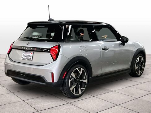 Used 2025 MINI Cooper S image 15