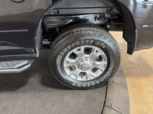 Used 2024 RAM 2500 Laramie w/ Safety Group AWD/4WD image 38