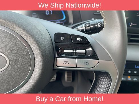 Used 2025 Hyundai Elantra Sport FWD image 29