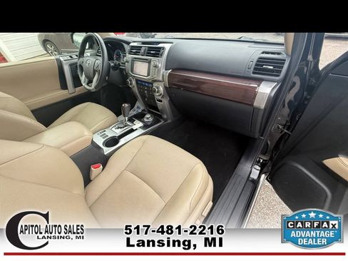 Used 2016 Toyota 4Runner Limited AWD/4WD image 23