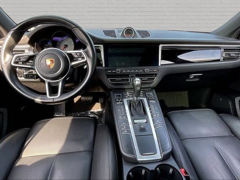 Used 2021 Porsche Macan S w/ Premium Package Plus AWD/4WD image 7