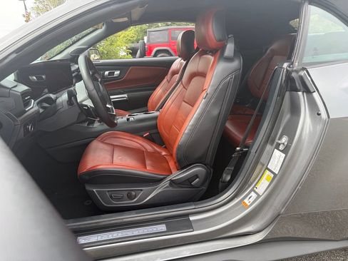Used 2024 Ford Mustang GT Premium RWD image 31
