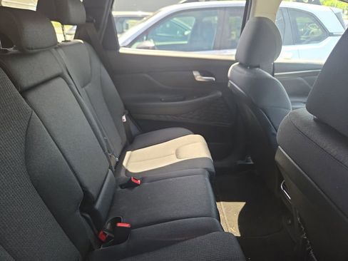 Used 2023 Hyundai Santa Fe SEL AWD/4WD image 12