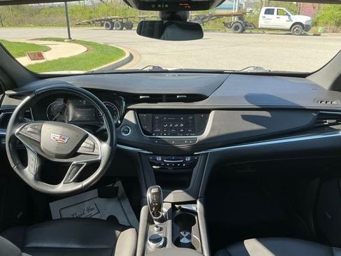 Used 2021 Cadillac XT5 Premium Luxury image 21