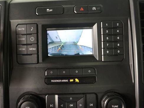 Used 2019 Ford F150 XL w/ XL Power Equipment Group image 40