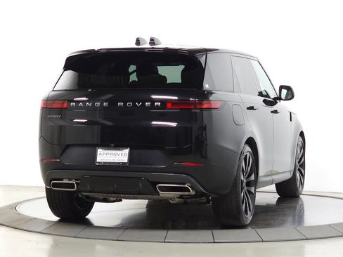 Certified 2026 Land Rover Range Rover Sport SE AWD/4WD image 9