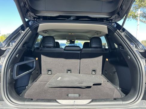 Used 2018 Jeep Cherokee Limited w/ Technology Group image 16