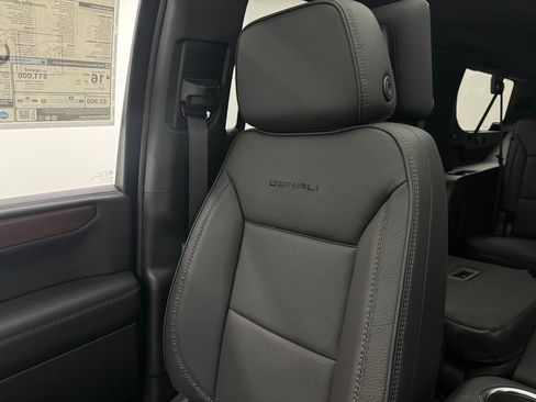 New 2026 GMC Yukon XL Denali w/ Denali Reserve Package AWD/4WD image 50
