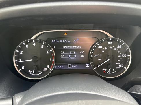 Certified 2021 Nissan Titan S w/ S Utility Package image 10