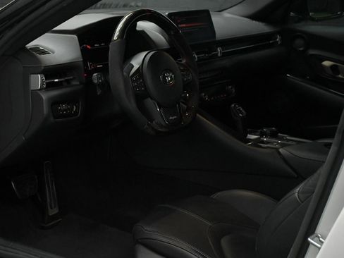 Used 2021 Toyota Supra Premium w/ Driver Assist Package image 28