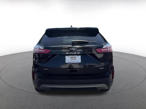 Used 2024 Ford Edge SEL AWD/4WD image 12