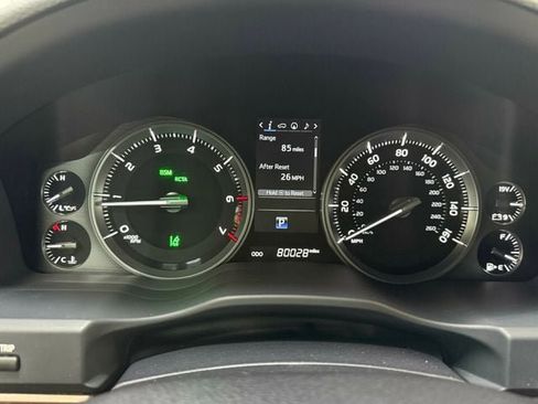Used 2019 Toyota Land Cruiser AWD/4WD image 15