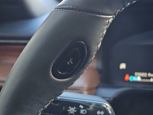 Used 2024 Lincoln Aviator Reserve w/ Equipment Group 201A image 25