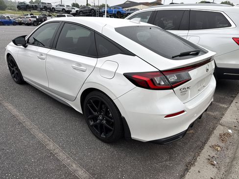 Used 2025 Honda Civic Sport image 7