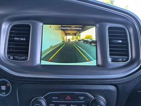 Used 2021 Dodge Charger Scat Pack w/ Plus Group RWD image 12
