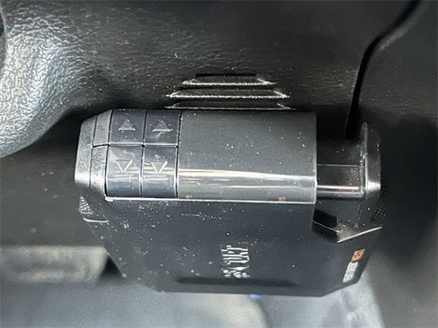 Certified 2022 Jeep Gladiator Willys image 29