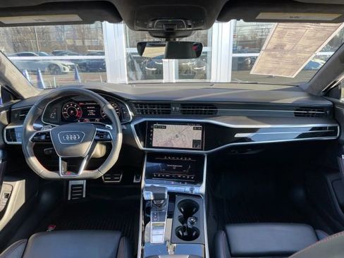 Used 2023 Audi RS 7 Sportback w/ Black Optic Package image 39