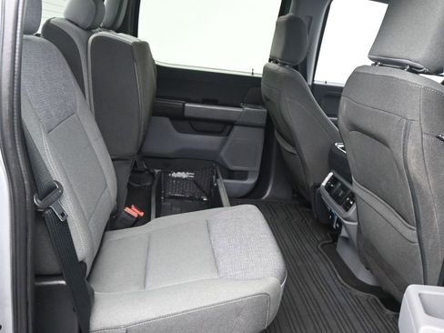 Used 2024 Ford F150 XLT w/ FX4 Off-Road Package image 9