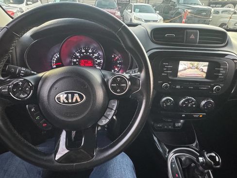 Used 2014 Kia Soul ! image 33