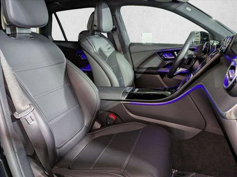 Certified 2025 Mercedes-Benz GLC 300 image 20