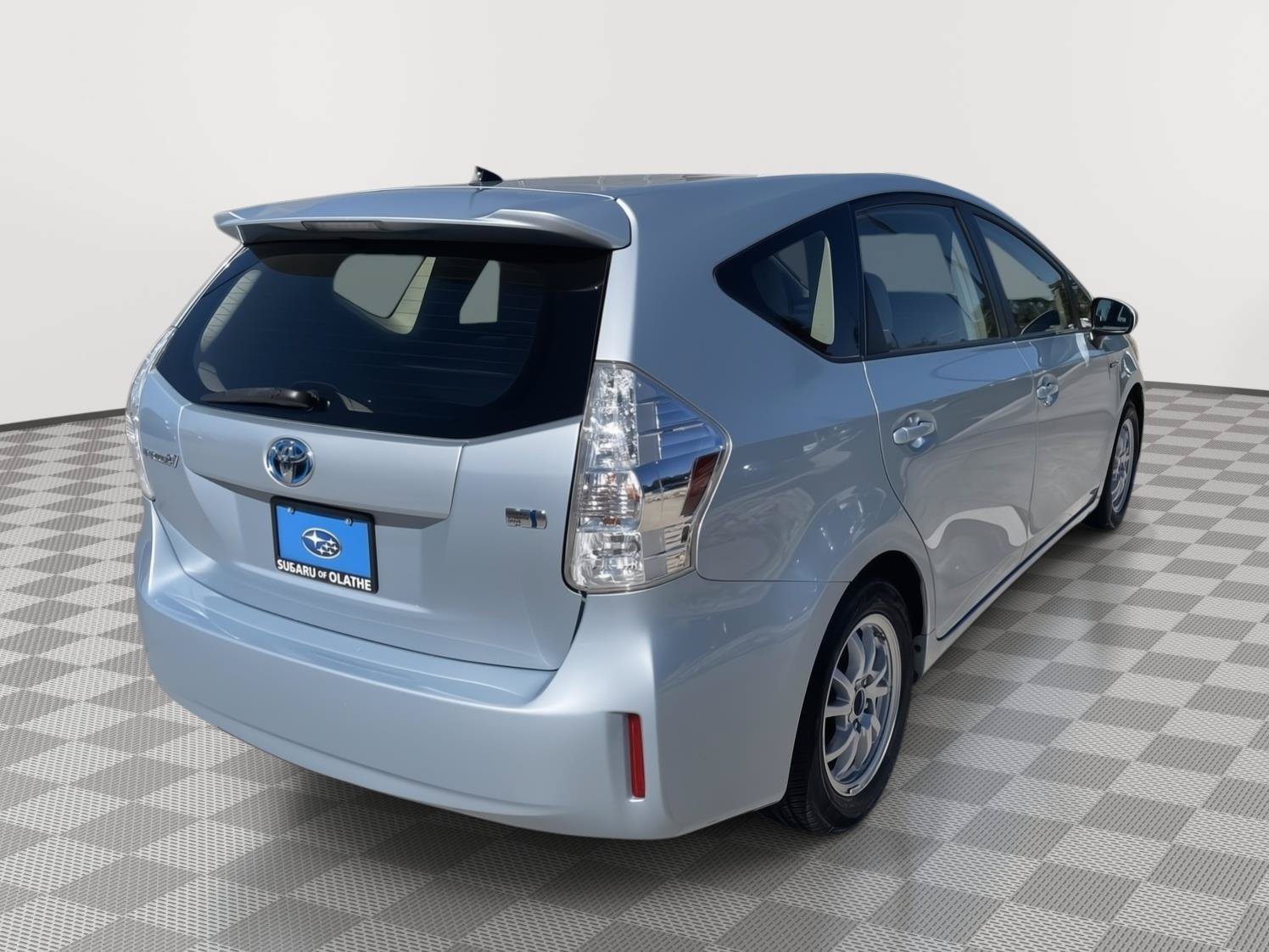 Used 2013 Toyota Prius V Two FWD image 24