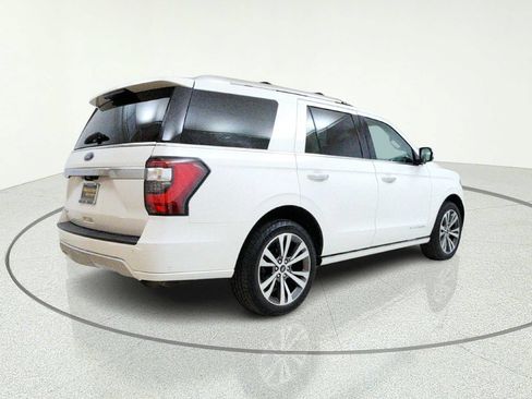 Used 2021 Ford Expedition Platinum AWD/4WD image 6