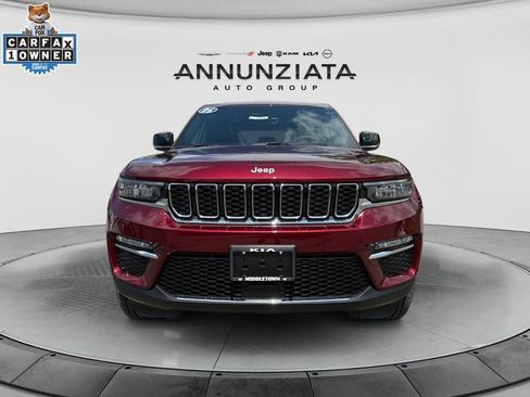 Used 2025 Jeep Grand Cherokee Limited AWD/4WD image 8