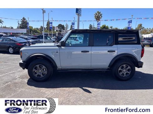 Used 2021 Ford Bronco Big Bend AWD/4WD image 3