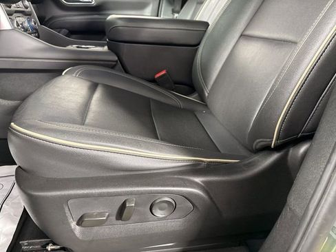 Used 2024 Chevrolet Tahoe Premier image 15