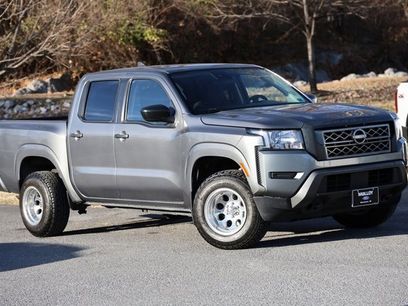 Used 2022 Nissan Frontier S w/ Technology Package