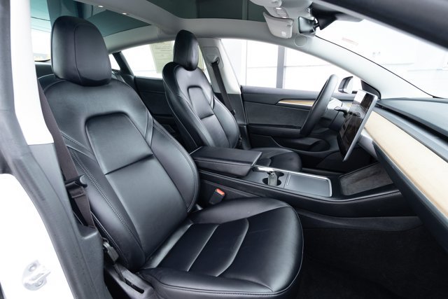 Used 2023 Tesla Model 3 Standard Range RWD image 30