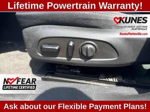 Used 2023 Chevrolet Malibu LT FWD image 27