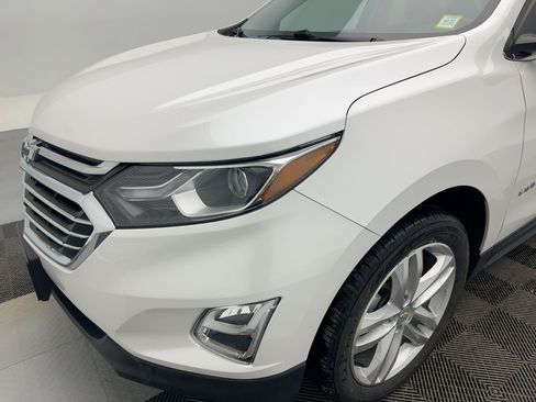 Used 2018 Chevrolet Equinox Premier image 11
