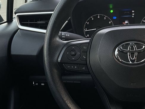 Used 2024 Toyota Corolla LE image 12