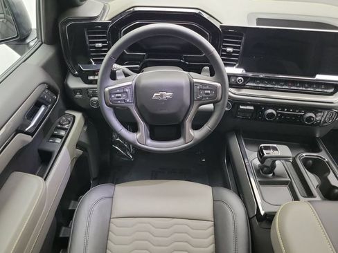 Certified 2026 Chevrolet Silverado 1500 ZR2 AWD/4WD image 13