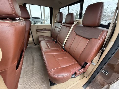 Used 2012 Ford F250 King Ranch w/ King Ranch w/Chrome Pkg image 28