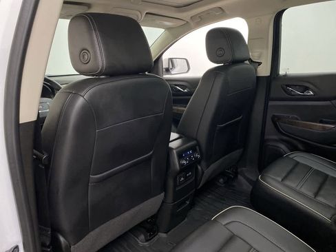 Used 2022 GMC Acadia Denali w/ Denali Ultimate Package image 15