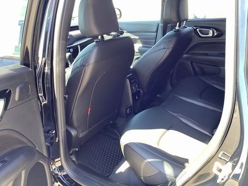 New 2025 Jeep Compass Trailhawk w/ Sun & Sound Group image 23