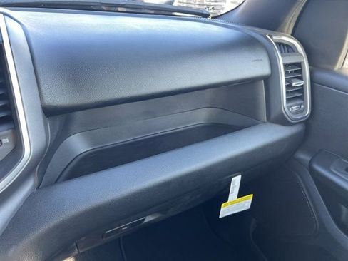 New 2026 RAM 1500 Express image 28