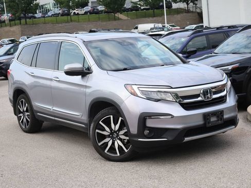 Used 2022 Honda Pilot Elite image 2