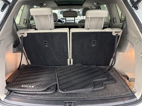 Used 2021 Volkswagen Atlas SEL AWD/4WD image 13