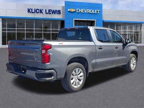 Used 2022 Chevrolet Silverado 1500 Custom AWD/4WD image 7