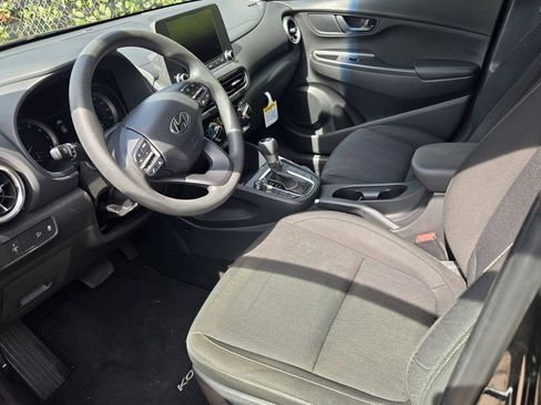 Used 2022 Hyundai Kona SEL w/ Cargo Package FWD image 9