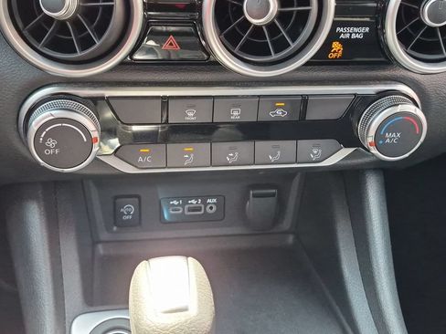 Certified 2024 Nissan Sentra SV FWD image 22