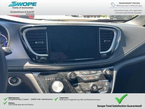 Certified 2024 Chrysler Pacifica Limited FWD image 19