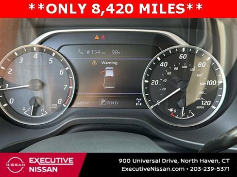 Certified 2024 Nissan Titan SV w/ SV Convenience Package image 16