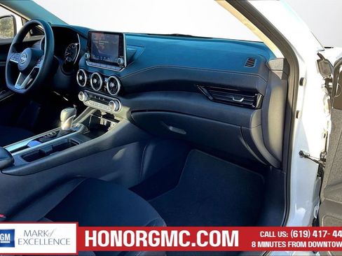 Used 2024 Nissan Sentra SV image 26