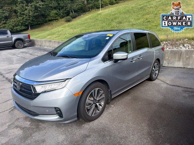 Used 2021 Honda Odyssey Touring image 1