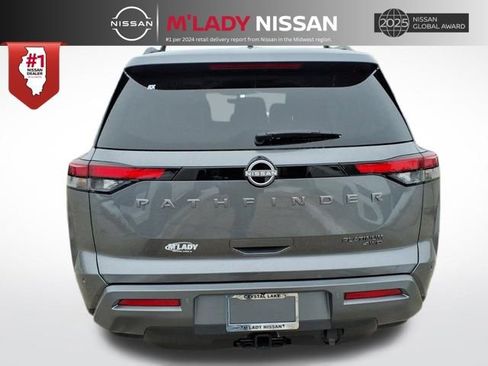 New 2026 Nissan Pathfinder Platinum image 6